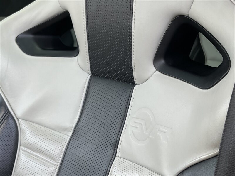 Vehicle image 26 of 48
