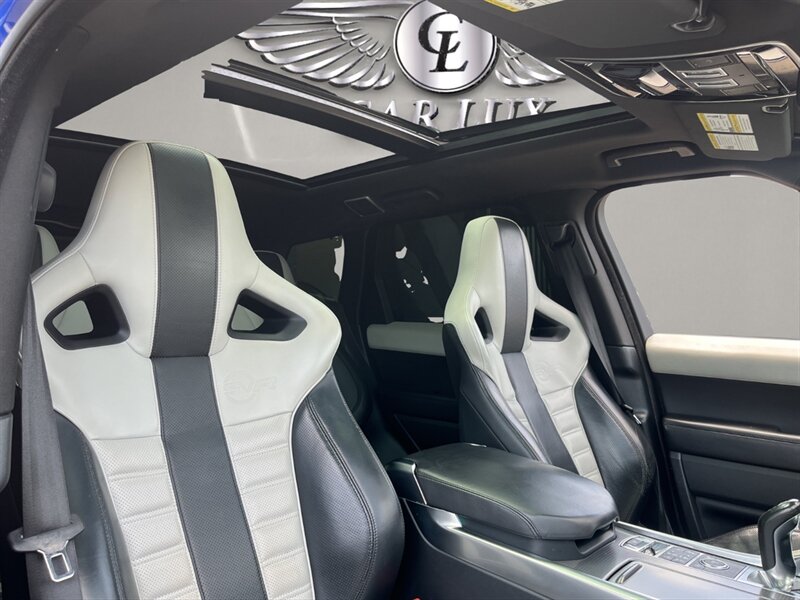 Vehicle image 18 of 48