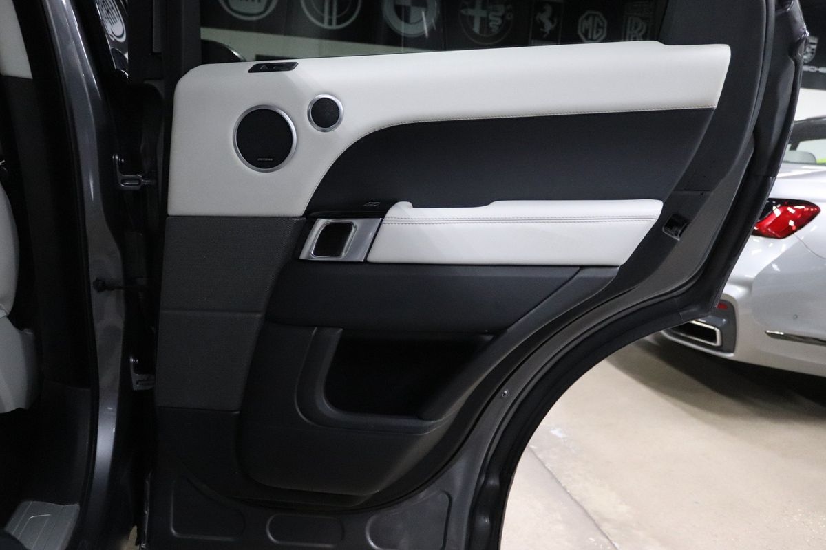 Vehicle image 35 of 35