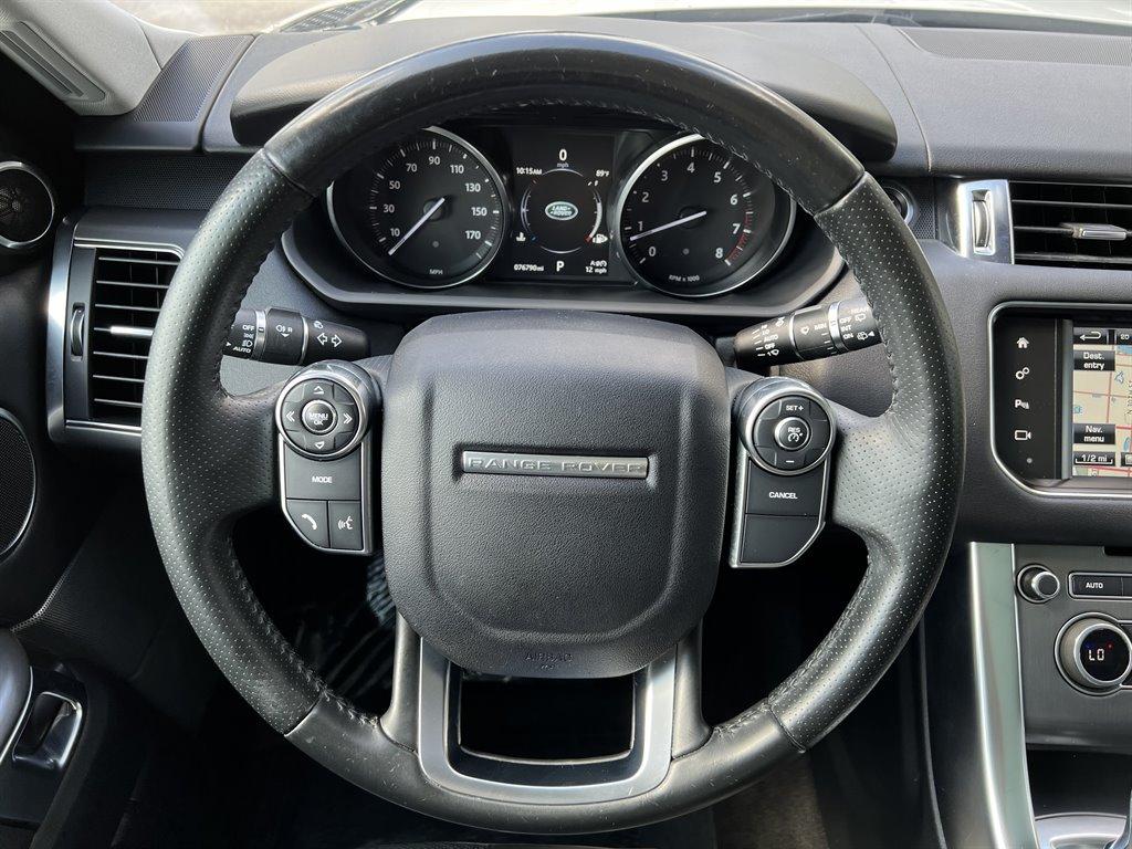 Vehicle image 21 of 28