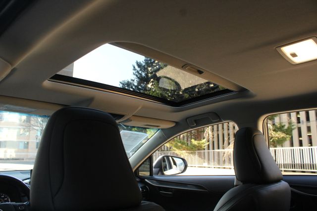 2016 Lexus NX 300h Image 32 of 35