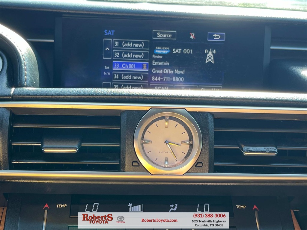Vehicle image 18 of 30