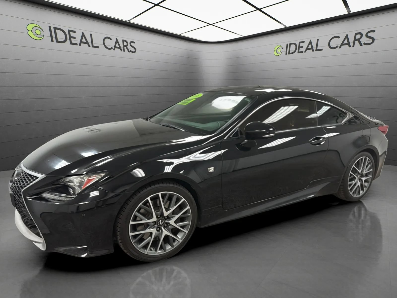 2016 Lexus RC 350 Image 1 of 30