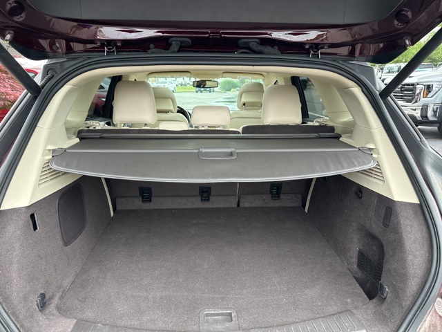 Vehicle image 6 of 27