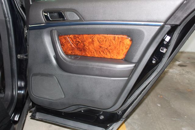 Vehicle image 16 of 38