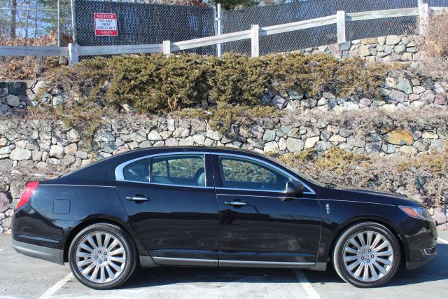 Vehicle image 5 of 38