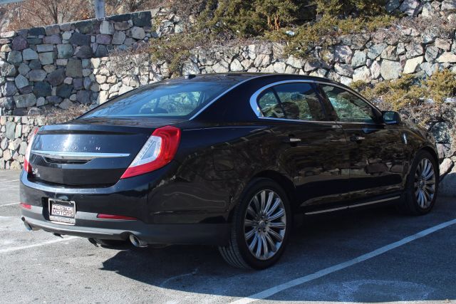Vehicle image 6 of 38