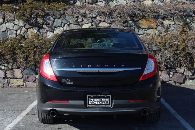 Vehicle image 7 of 38