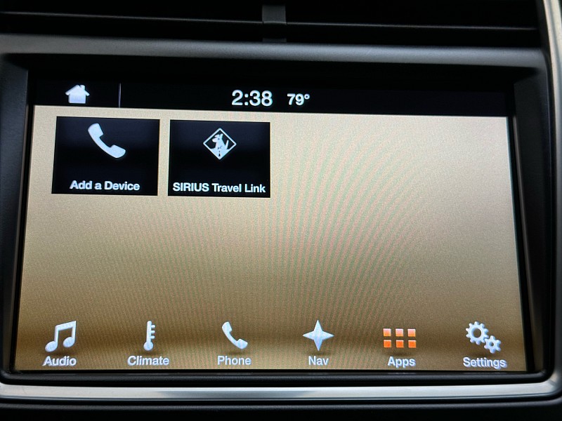Vehicle image 25 of 46
