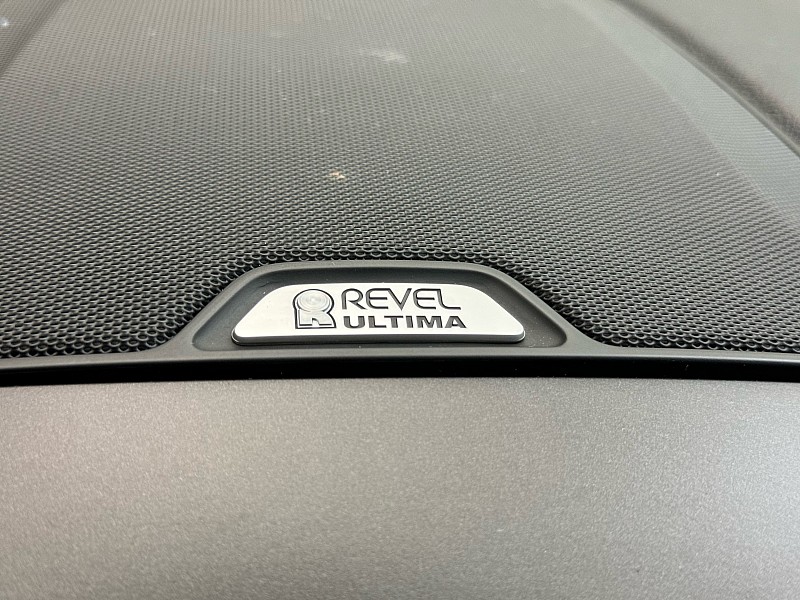 Vehicle image 36 of 46