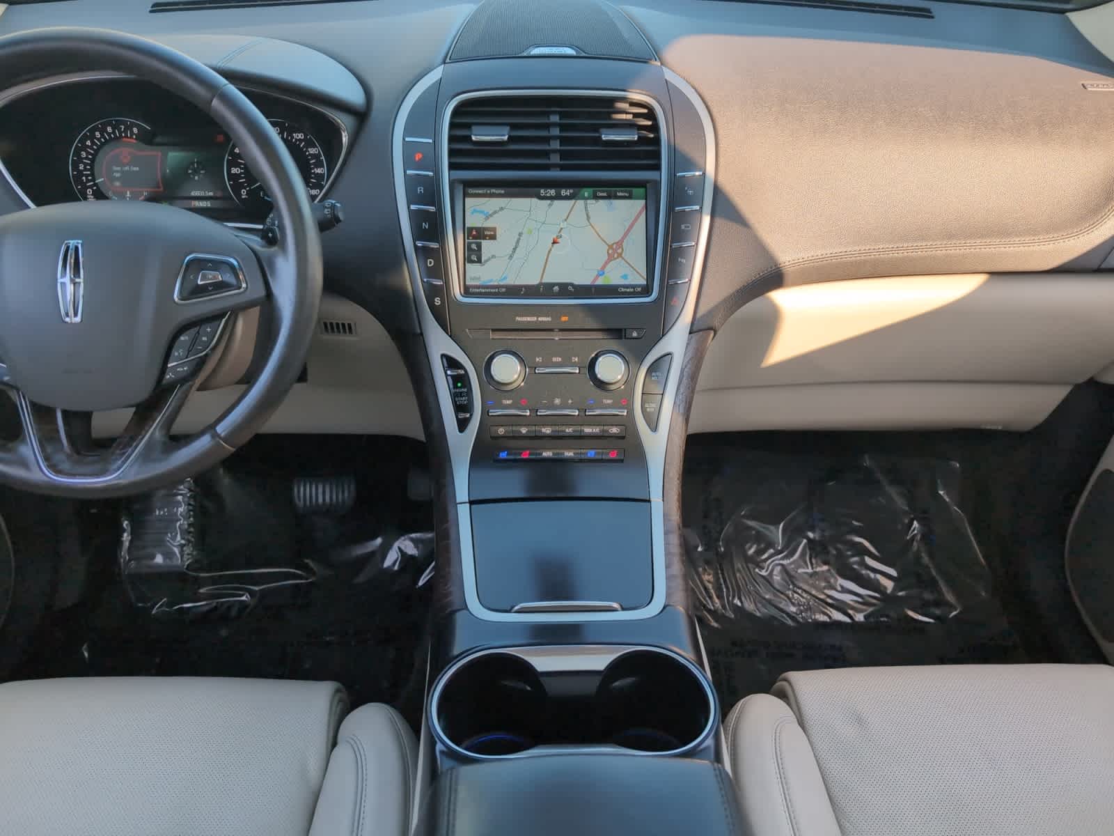 2016 Lincoln MKX Reserve Image 12 of 24