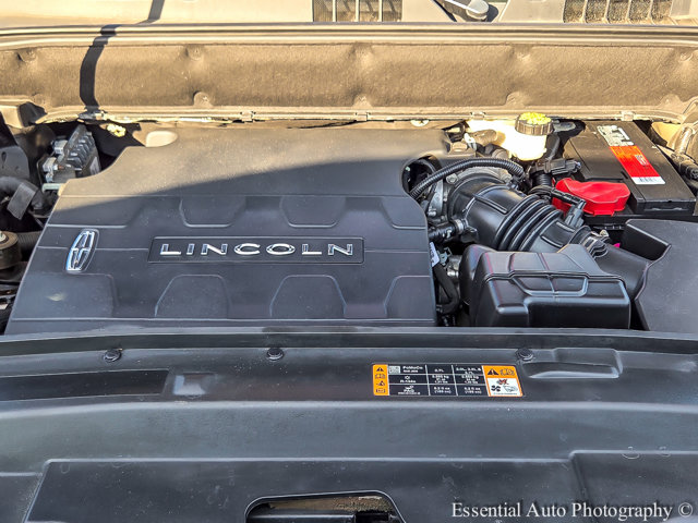 Vehicle image 7 of 38