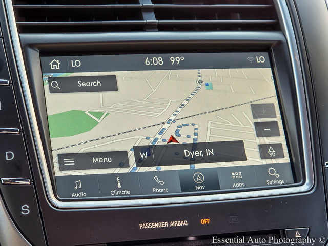 Vehicle image 21 of 38