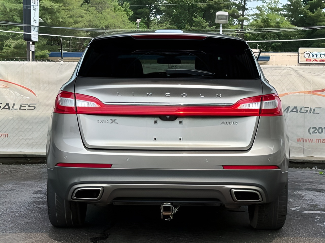 Vehicle image 56 of 58