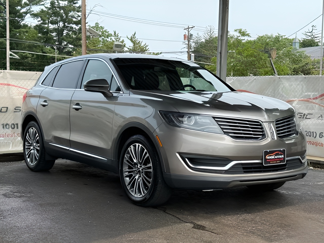 Vehicle image 53 of 58