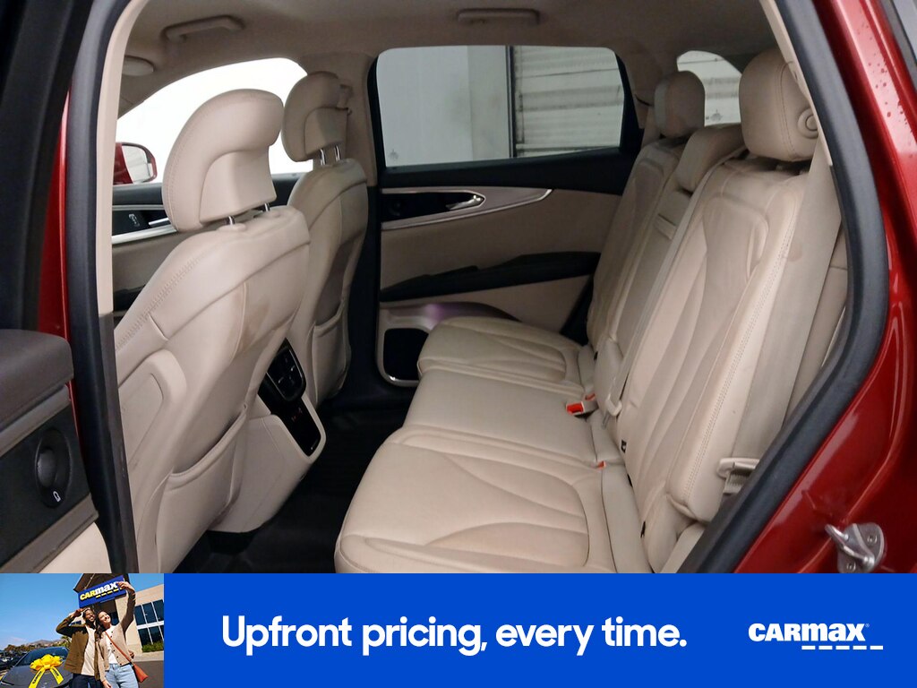 2016 Lincoln MKX Select Image 12 of 26