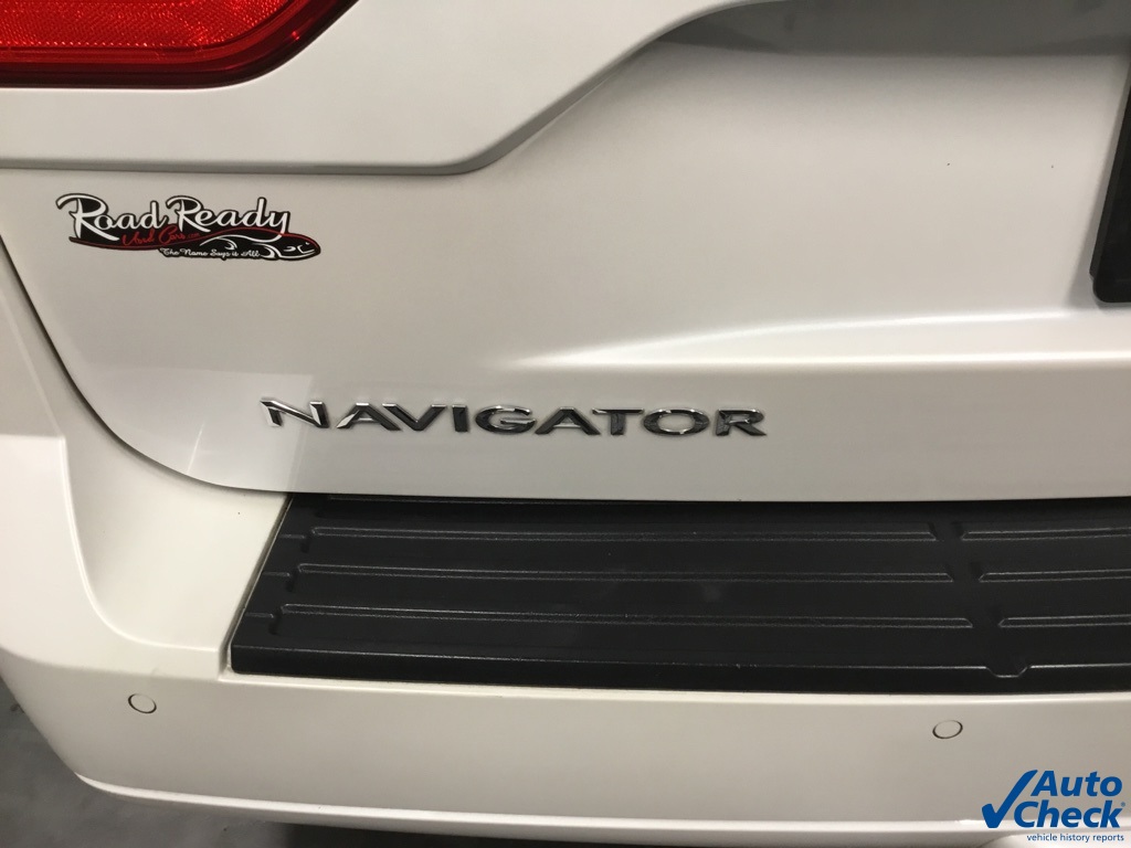 Vehicle image 42 of 56