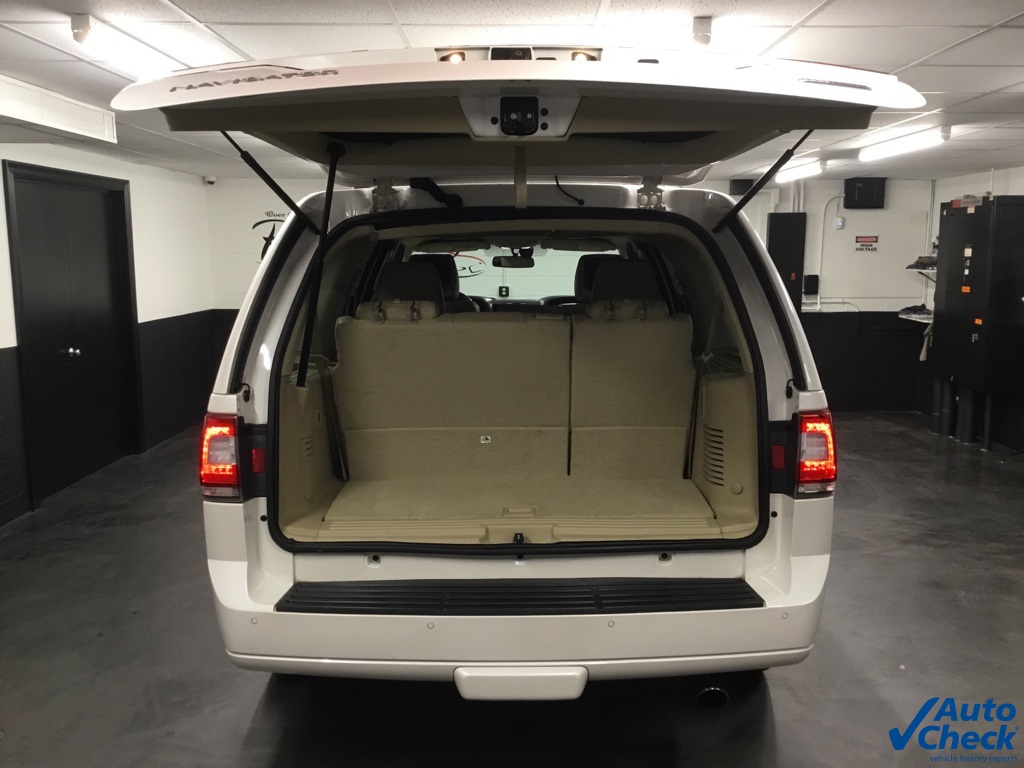 Vehicle image 16 of 56