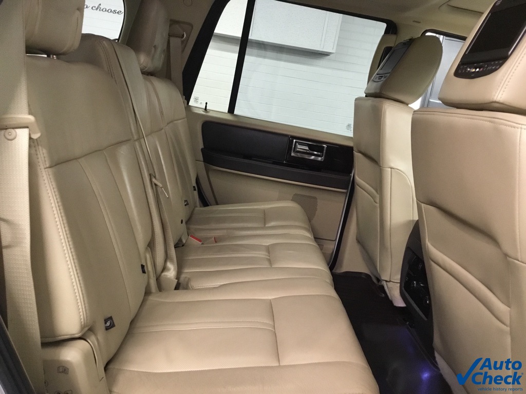Vehicle image 17 of 56