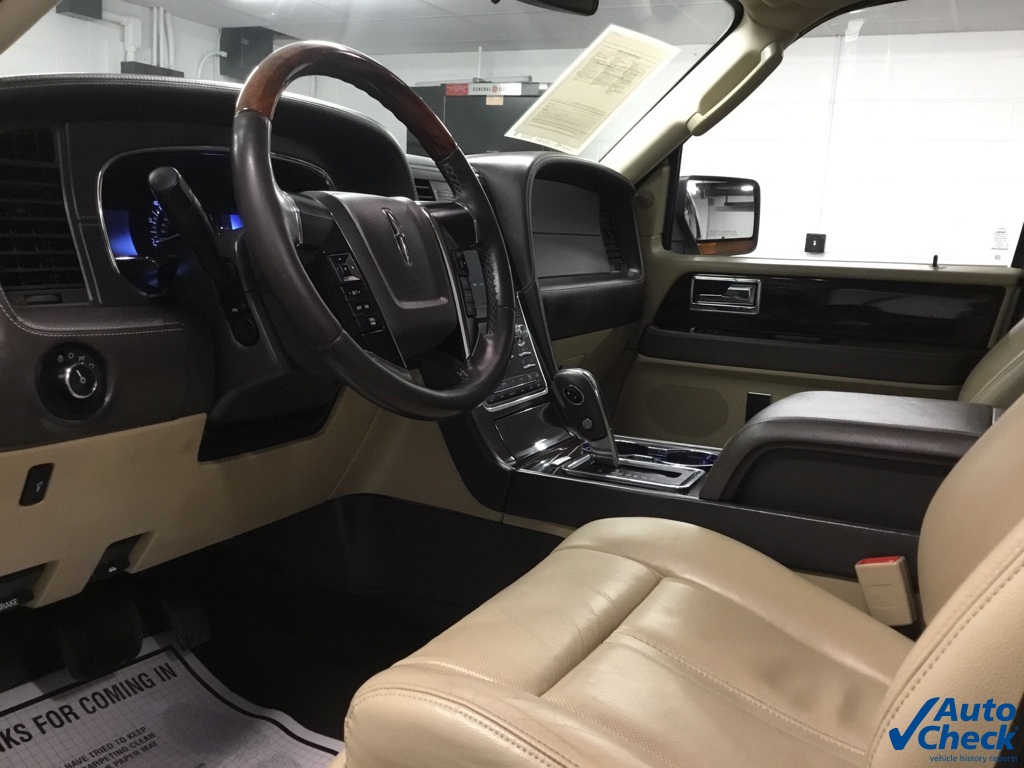 Vehicle image 29 of 56