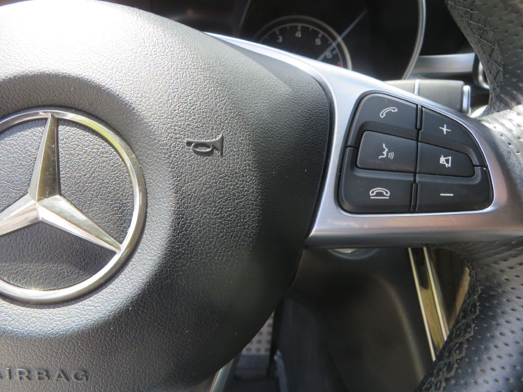Vehicle image 15 of 24