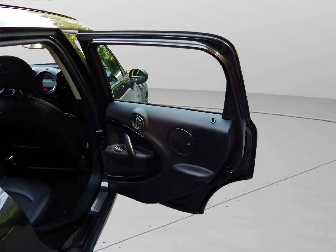 2016 MINI Cooper Countryman S Image 23 of 59