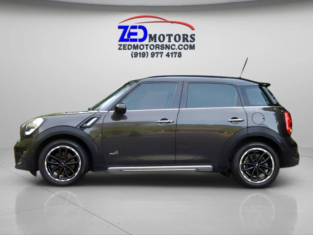 2016 MINI Cooper Countryman S Image 10 of 59