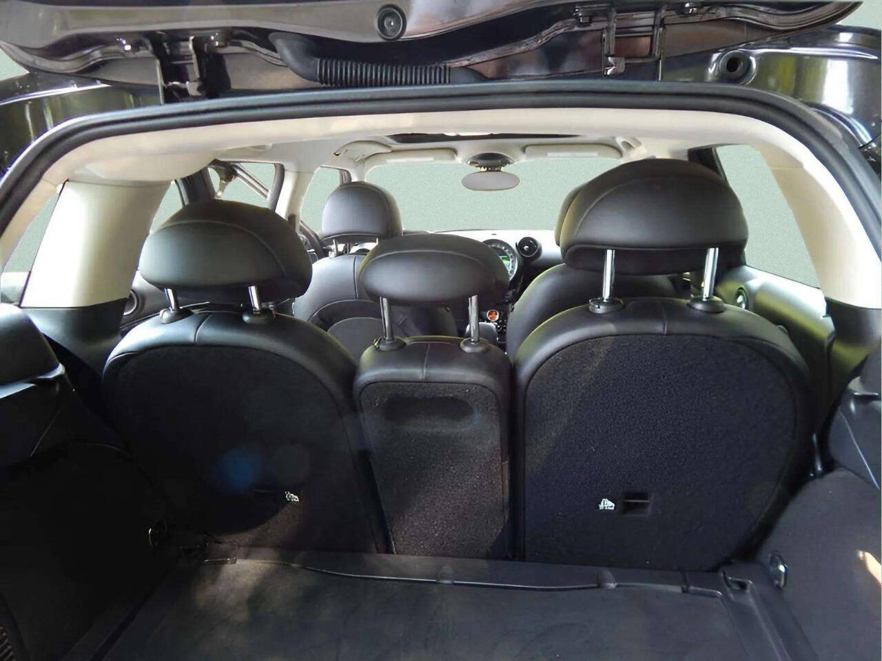 2016 MINI Cooper Countryman S Image 49 of 59