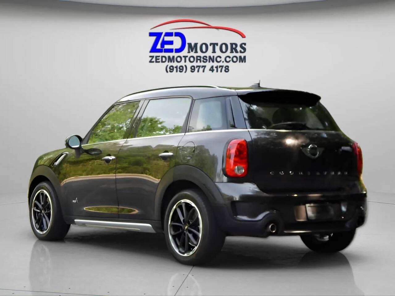 2016 MINI Cooper Countryman S Image 9 of 59