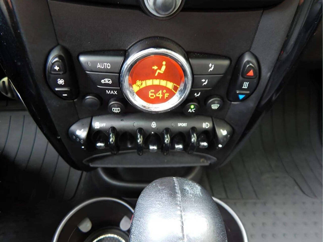 2016 MINI Cooper Countryman S Image 39 of 59