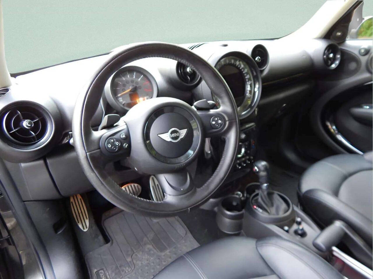 2016 MINI Cooper Countryman S Image 21 of 59