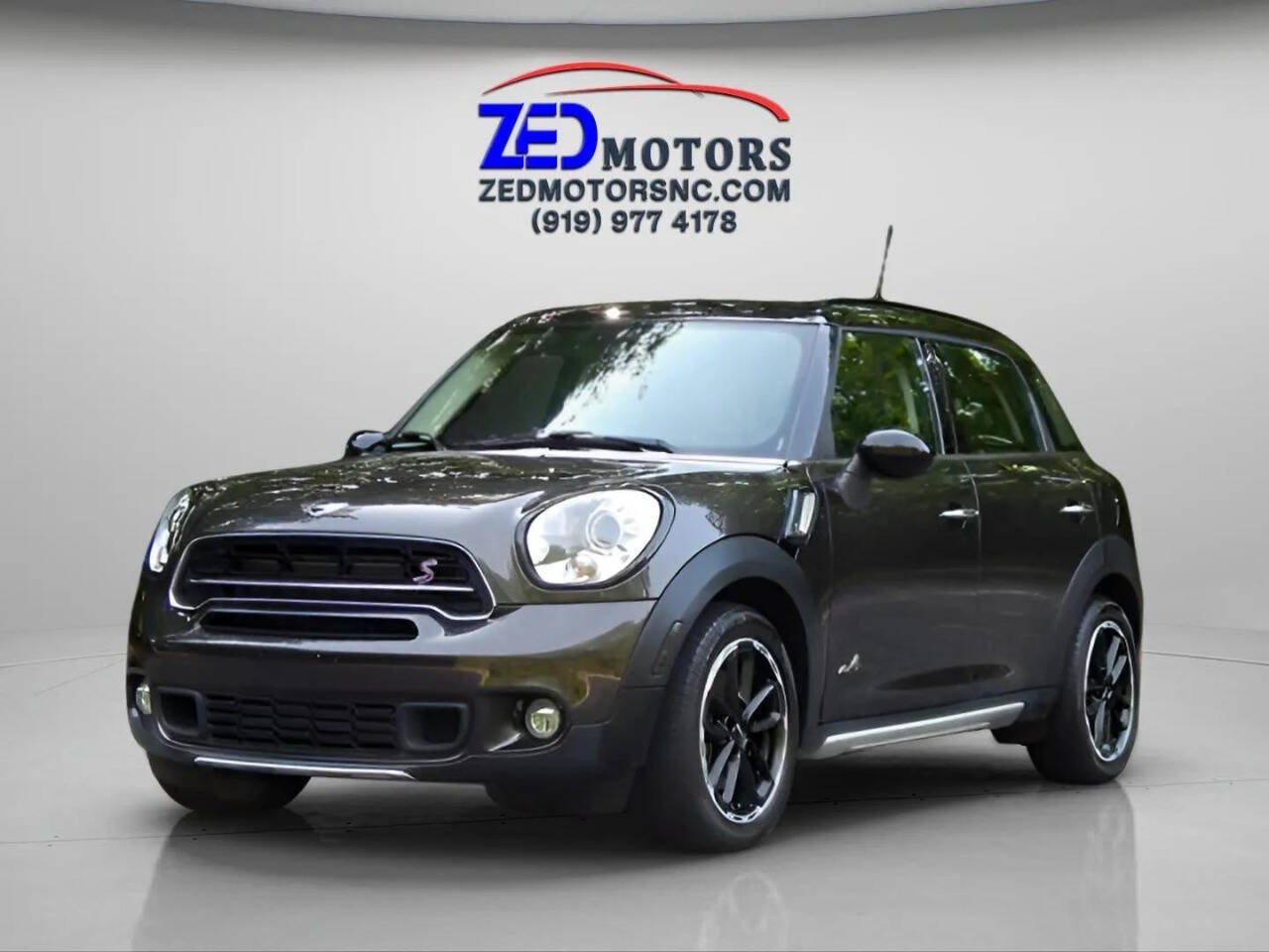 2016 MINI Cooper Countryman S Image 1 of 59