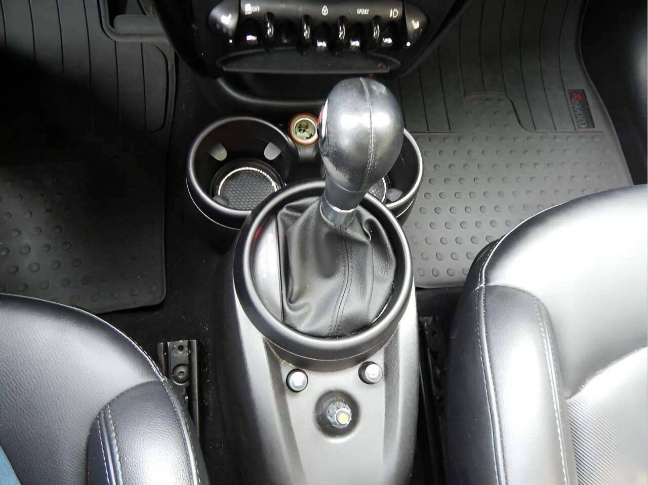 2016 MINI Cooper Countryman S Image 31 of 59