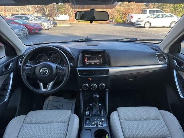 Vehicle image 25 of 44