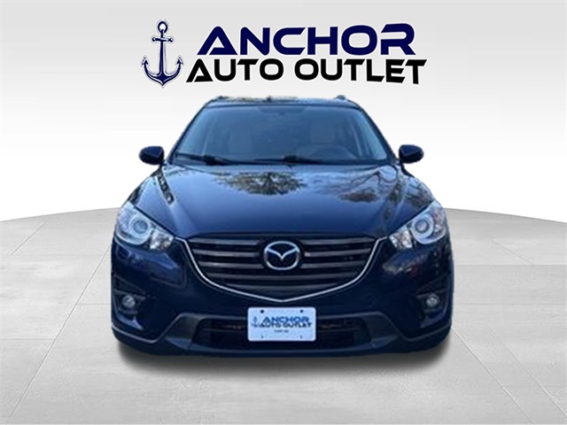 Vehicle image 4 of 44