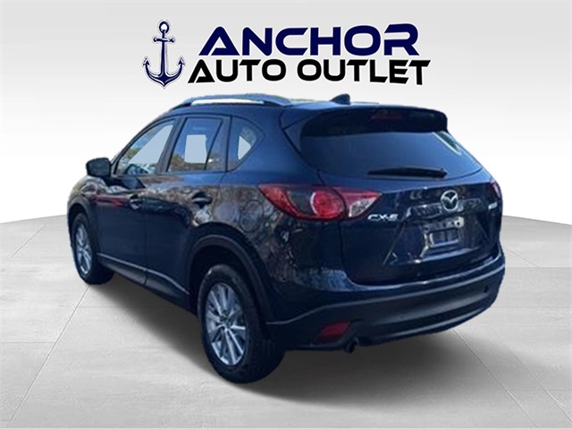 Vehicle image 8 of 44