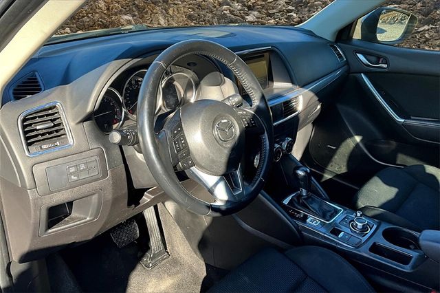 2016 Mazda CX-5 Touring Image 12 of 27