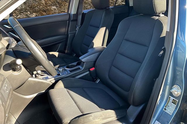 2016 Mazda CX-5 Touring Image 10 of 27
