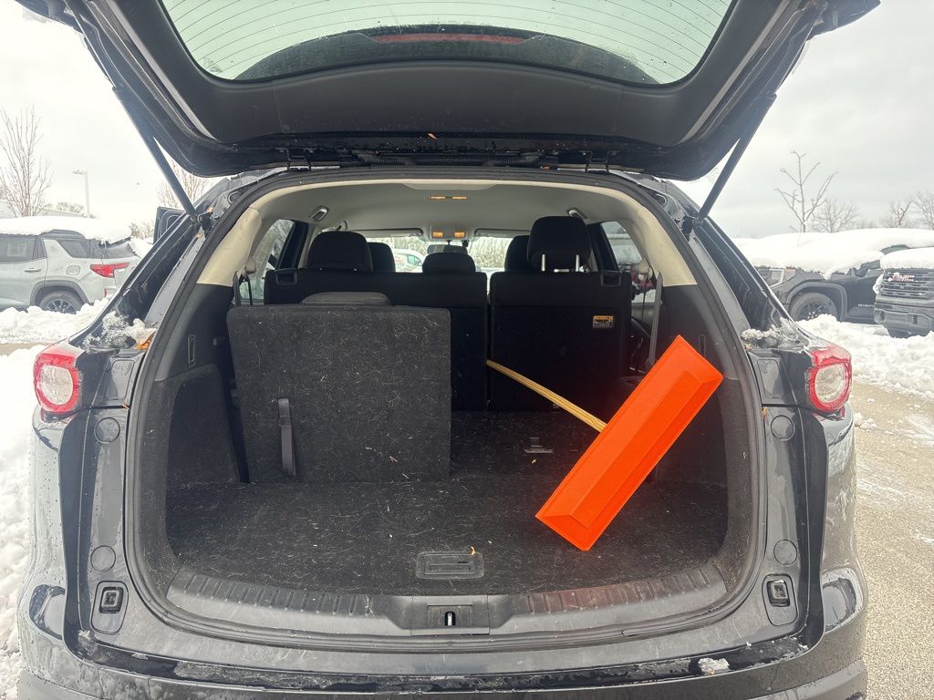 2016 Mazda CX-9 Sport Image 6 of 18