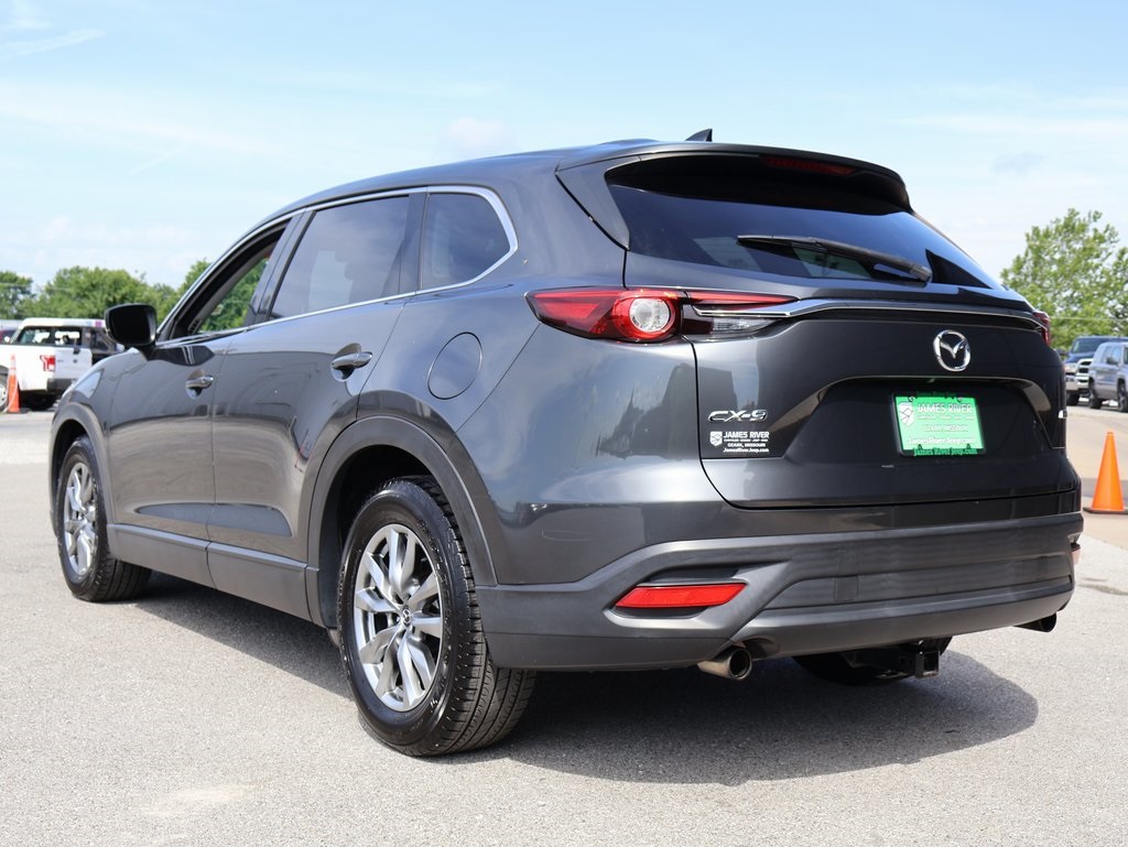 Vehicle image 5 of 41
