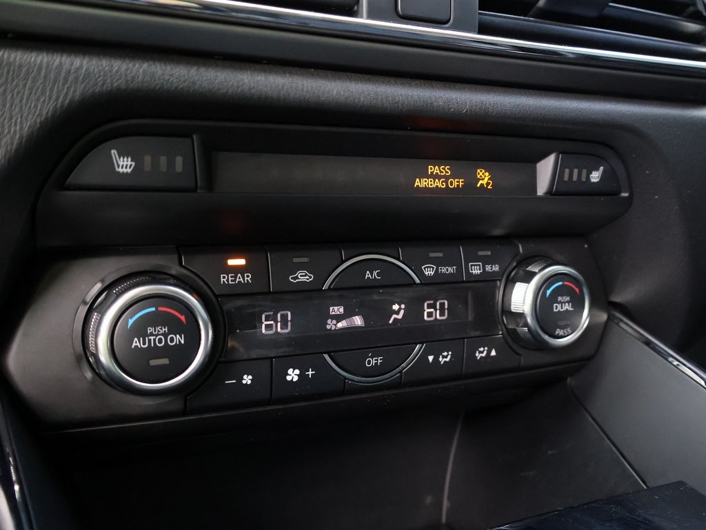 Vehicle image 39 of 41