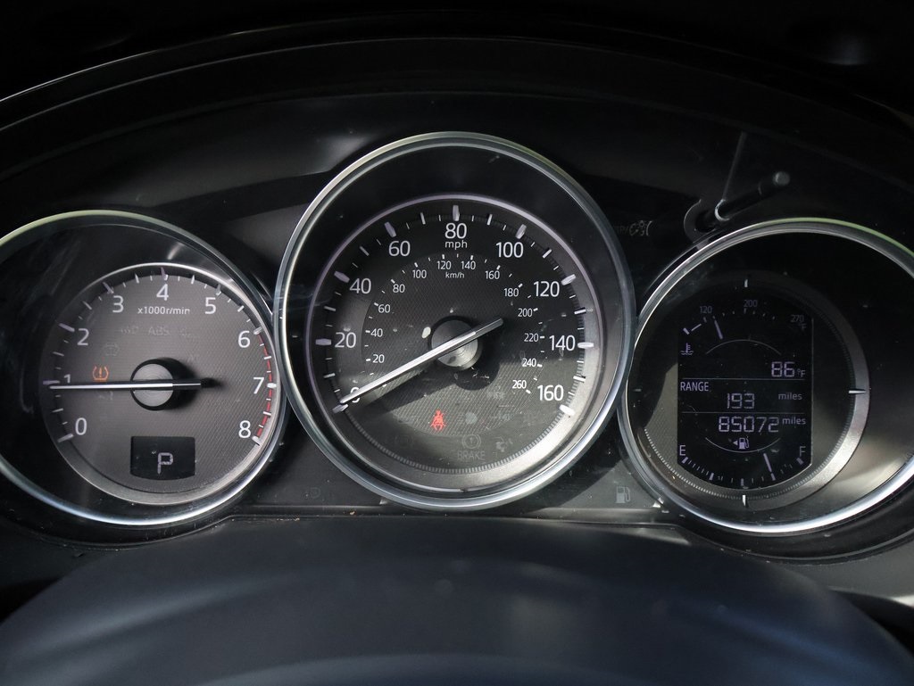 Vehicle image 19 of 41
