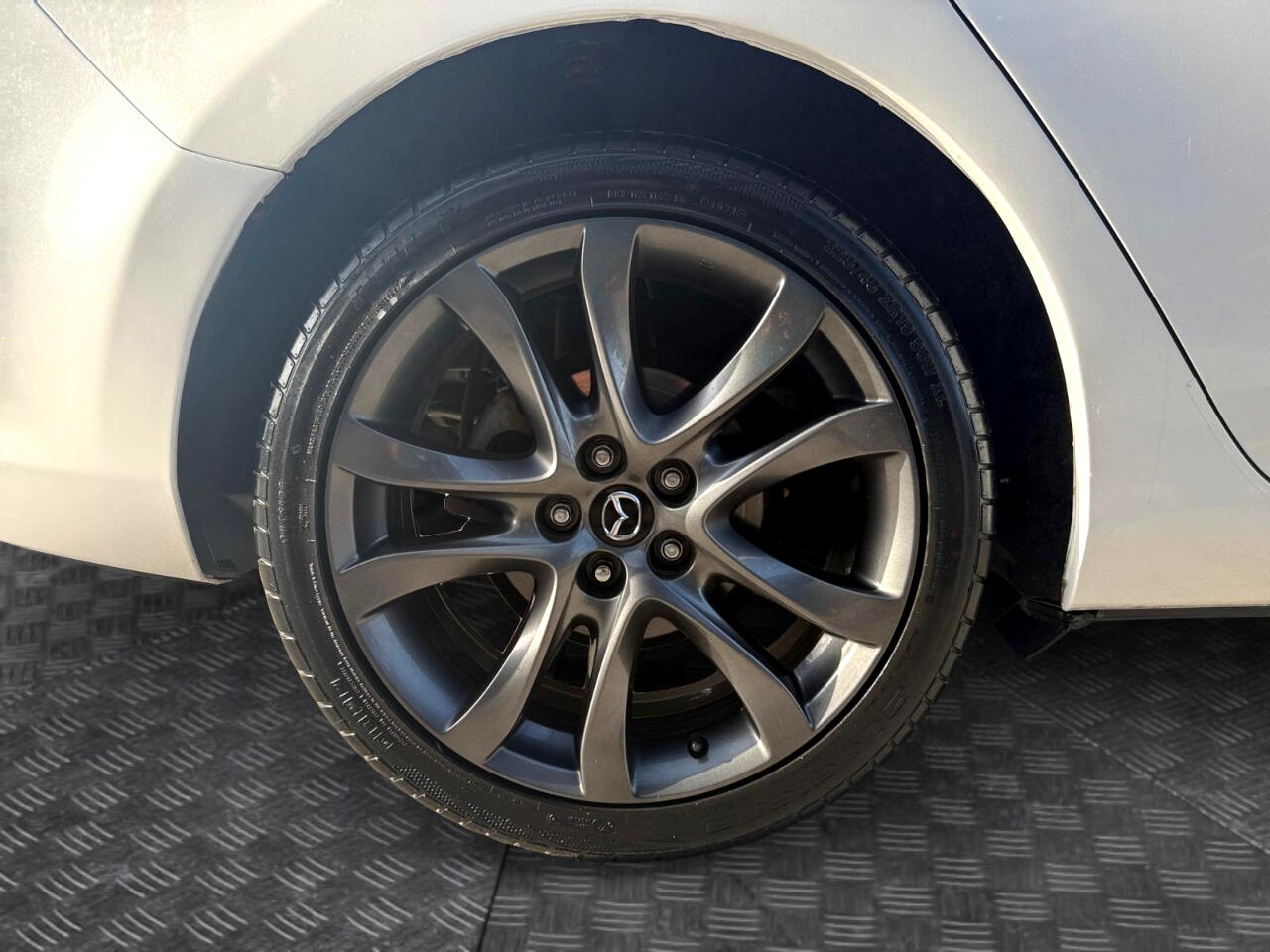 2016 Mazda Mazda6 i Grand Touring Image 12 of 26