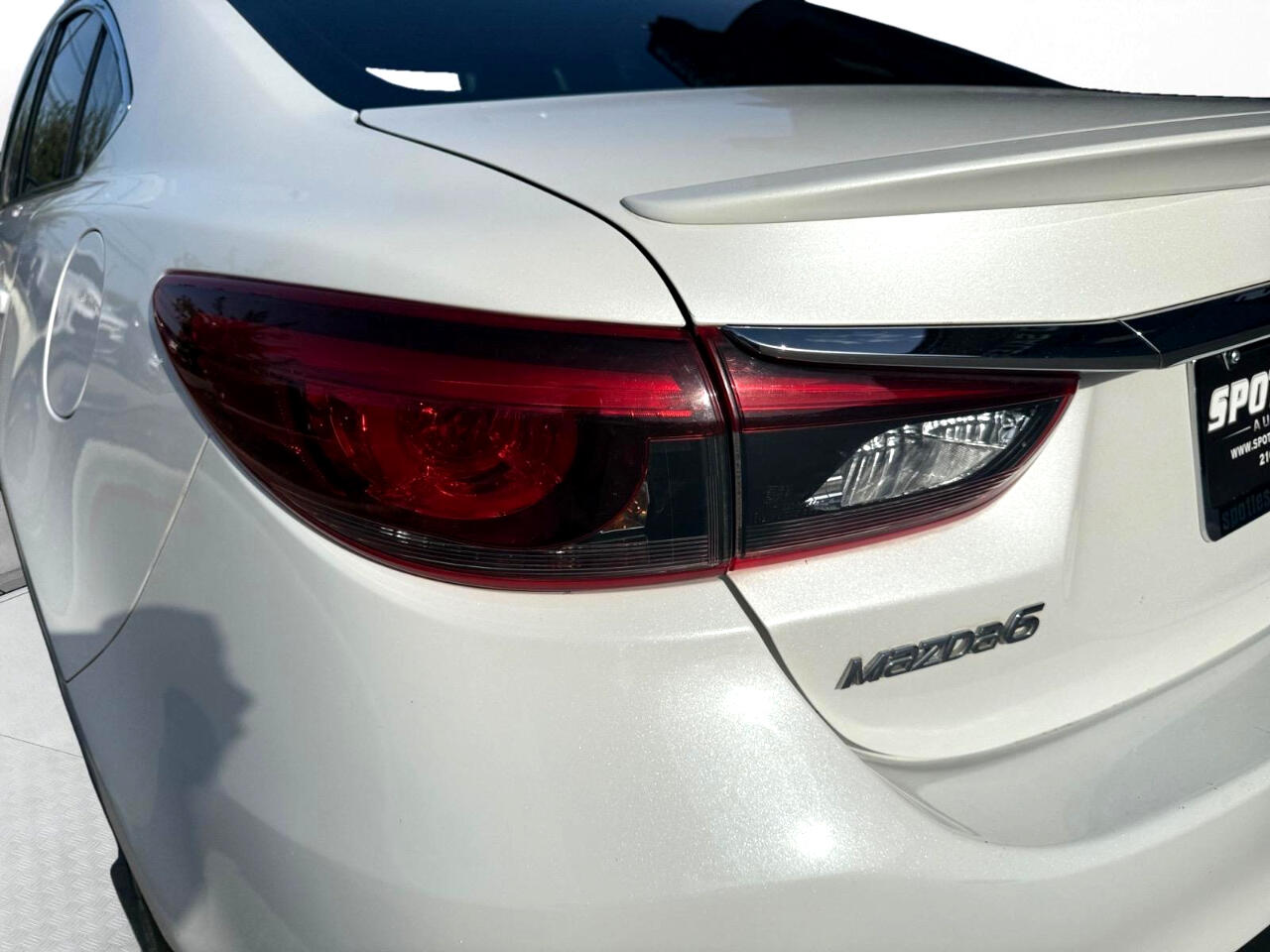 2016 Mazda Mazda6 i Grand Touring Image 22 of 26