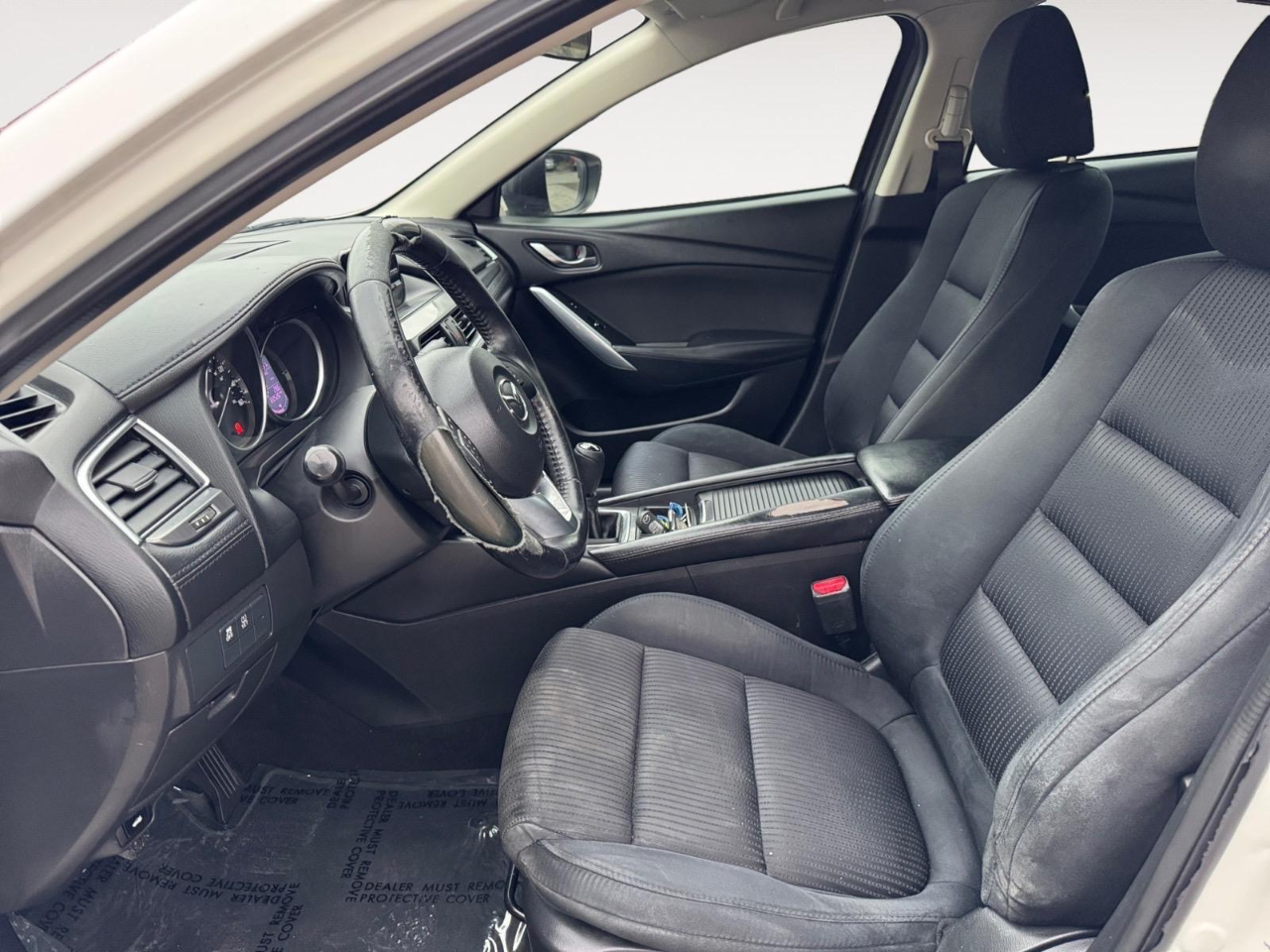 Vehicle image 19 of 26