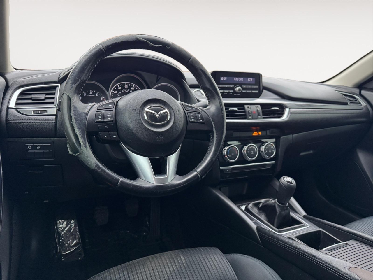 Vehicle image 20 of 26