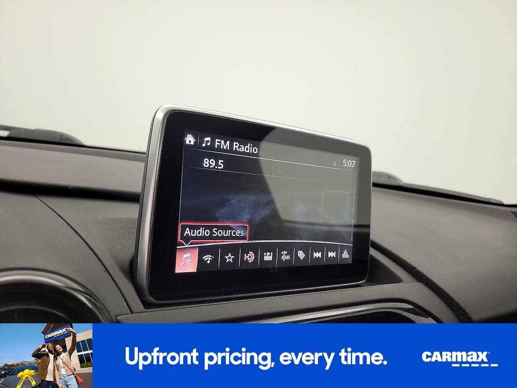 2016 Mazda MX-5 Miata Club Image 19 of 26