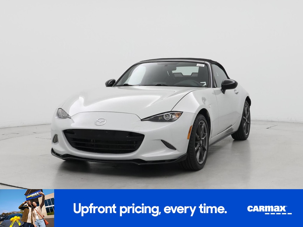 2016 Mazda MX-5 Miata Club Image 1 of 26