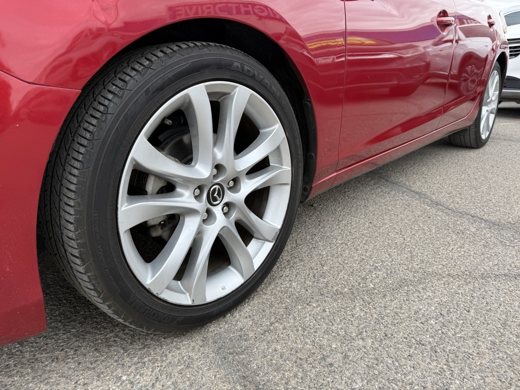 Vehicle image 10 of 30
