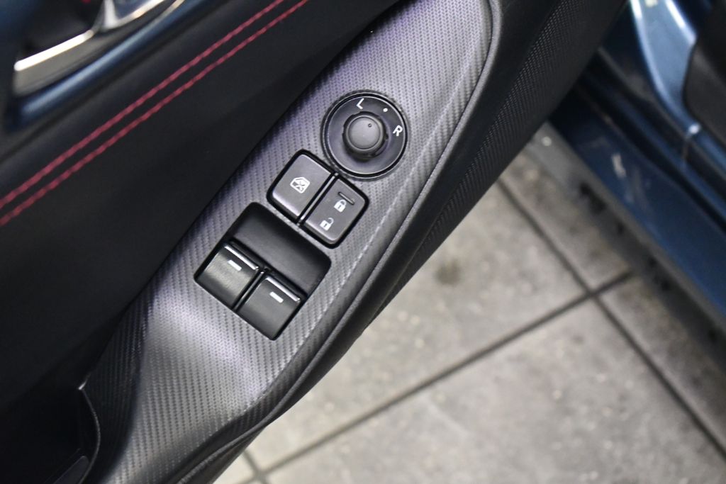 2016 Mazda MX-5 Miata Grand Touring Image 17 of 25